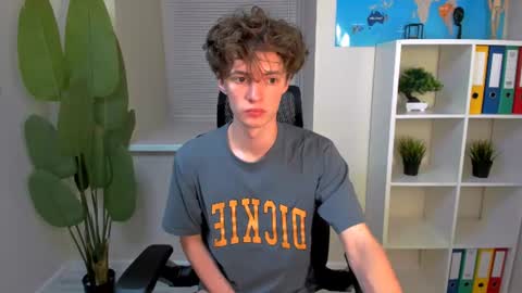 Snapshot of luke_sweet chatting on June 2026 03:26:02 PM Luke online show from June 2026 03:26:02 PM