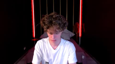 Snapshot of luke_sweet chatting on June 2026 01:12:01 PM Luke online show from June 2026 01:12:01 PM