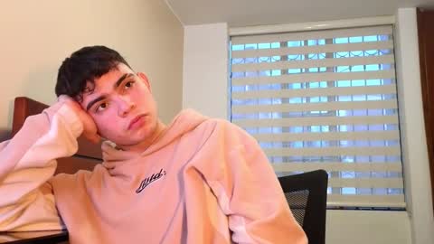 lukeboyce online show from September 2025 10:54:01 PM