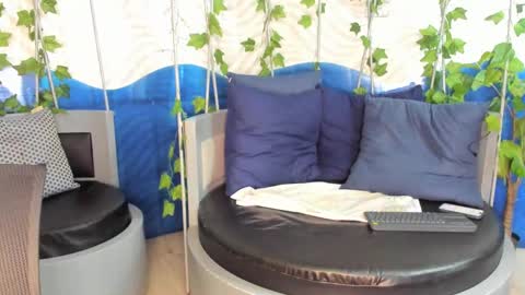 Snapshot of lukecrews chatting on February 2025 07:21:01 PM Luke Crews online show from February 2025 07:21:01 PM