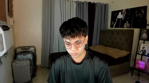 Snapshot of lukeevansx chatting on September 2025 06:34:01 AM LUKE online show from September 2025 06:34:01 AM