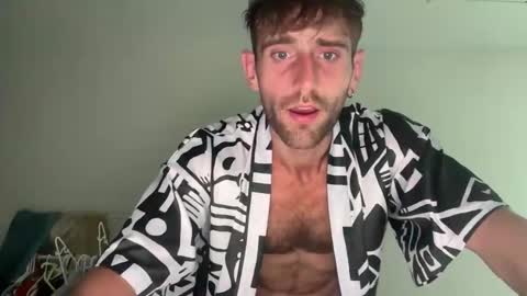 MR. Luke Gunn online show from February 2025 12:08:02 AM