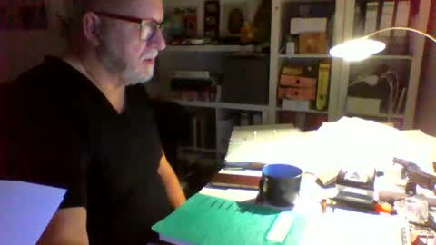 Snapshot of luley58 chatting on December 2025 06:30:02 AM luley58 online show from December 2025 06:30:02 AM