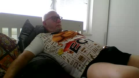 Snapshot of luley58 chatting on June 2026 09:48:02 AM luley58 online show from June 2026 09:48:02 AM