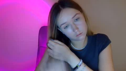 Lulu Baby18 online show from November 2025 07:37:01 PM