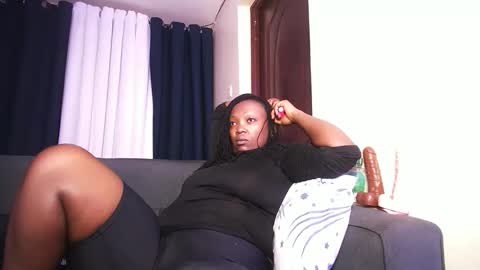 lulu_sparks1 online show from April 2026 05:23:01 AM