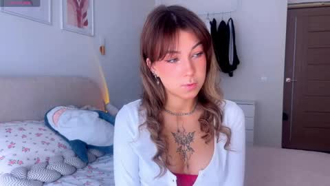 lulu berry online show from June 2026 02:05:02 AM