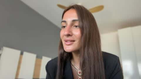 lumaevanya online show from March 2026 01:16:02 AM