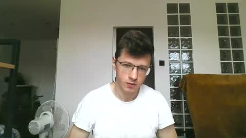Andrew independent model 2000-0000 CET daily online show from July 2026 10:43:02 AM