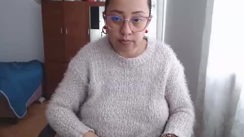 Snapshot of lumi_84 chatting on December 2024 02:35:02 PM LUMI     online show from December 2024 02:35:02 PM