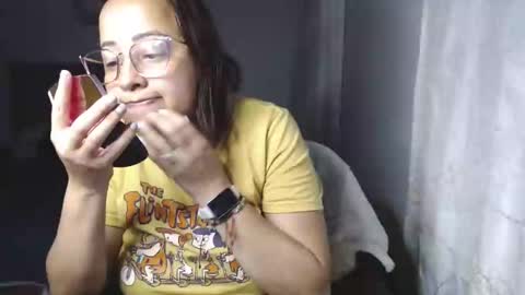 Snapshot of lumi_84 chatting on January 2025 12:42:01 AM LUMI     online show from January 2025 12:42:01 AM