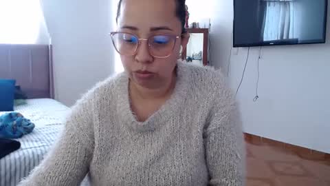 Snapshot of lumi_84 chatting on January 2025 01:53:02 PM LUMI     online show from January 2025 01:53:02 PM