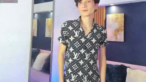 Lumier  online show from May 2026 08:28:01 PM