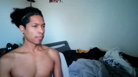 Snapshot of luminouscummer chatting on December 2024 08:15:01 PM luminous online show from December 2024 08:15:01 PM