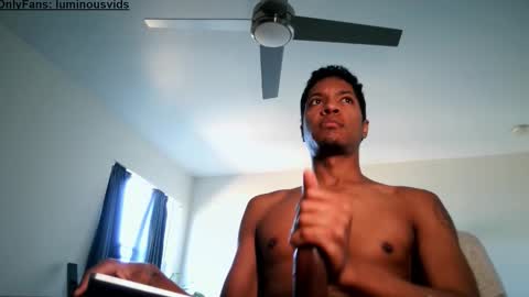 Snapshot of luminouscummer chatting on November 2025 07:02:02 PM luminous online show from November 2025 07:02:02 PM