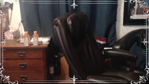 Snapshot of lump420 chatting on January 2025 06:22:01 AM lump420 online show from January 2025 06:22:01 AM