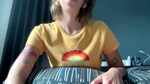 Luna online show from December 2024 03:52:02 AM