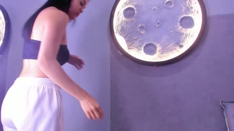 Snapshot of luna__02 chatting on February 2026 11:28:02 AM Luna online show from February 2026 11:28:02 AM