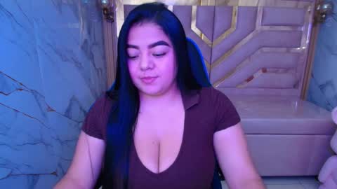 Snapshot of luna__r_ chatting on April 2026 03:09:02 AM Luna online show from April 2026 03:09:02 AM
