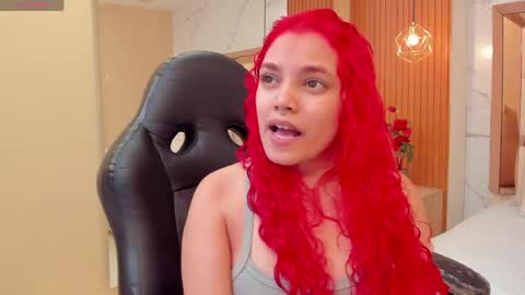 Snapshot of luna__vegga chatting on June 2026 05:07:01 PM Luna online show from June 2026 05:07:01 PM