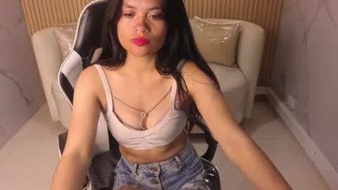 Snapshot of luna_benz_tx chatting on July 2026 08:57:02 PM Follow me.. Live 1430 to 2100 online show from July 2026 08:57:02 PM