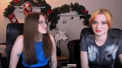 Snapshot of luna_berryy chatting on January 2025 10:52:01 PM luna_berryy online show from January 2025 10:52:01 PM