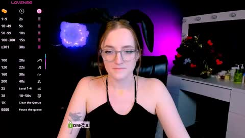 Snapshot of luna_berryy chatting on February 2025 11:43:01 PM luna_berryy online show from February 2025 11:43:01 PM