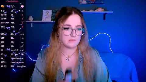Snapshot of luna_berryy chatting on October 2025 07:45:02 PM luna_berryy online show from October 2025 07:45:02 PM