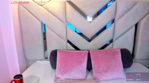 Snapshot of luna_blyss chatting on January 2026 02:58:02 AM Luna online show from January 2026 02:58:02 AM