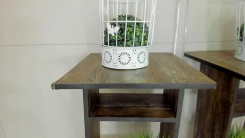 luna_bradley_ online show from April 2026 12:33:01 PM