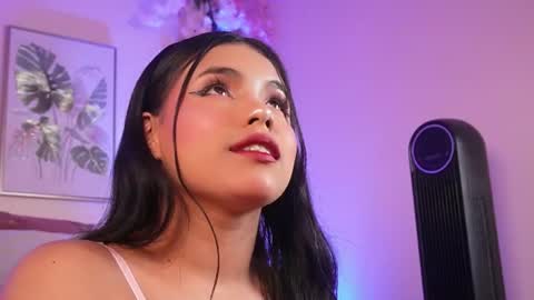Snapshot of luna_cullen chatting on June 2026 07:40:01 PM Lunita online show from June 2026 07:40:01 PM