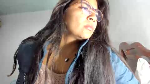 Snapshot of luna_dumont chatting on May 2026 10:55:02 AM luna online show from May 2026 10:55:02 AM
