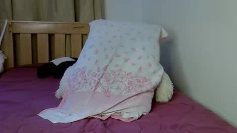 maskedmalkia online show from February 2026 07:12:02 AM