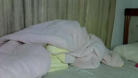 maskedmalkia online show from April 2026 11:12:01 AM