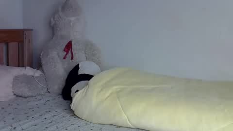 maskedmalkia online show from May 2026 02:09:02 AM