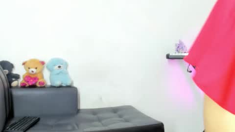  Luna Fioree  online show from December 2025 05:03:02 AM