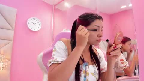 luna_hix online show from July 2026 12:11:02 PM