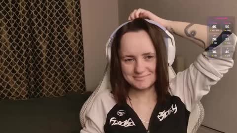 luna_loveeee online show from November 2025 03:23:01 AM