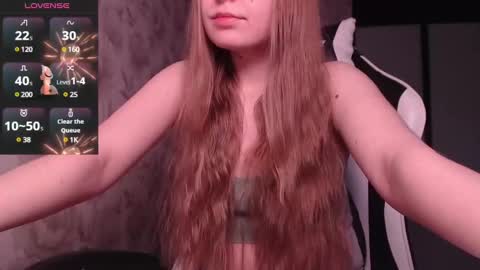 Luna online show from February 2025 10:48:02 AM