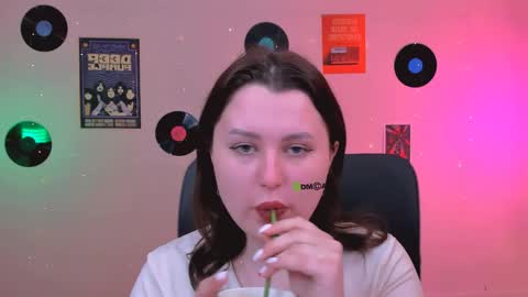 Snapshot of luna_noct chatting on April 2026 09:04:01 AM Princess Luna online show from April 2026 09:04:01 AM