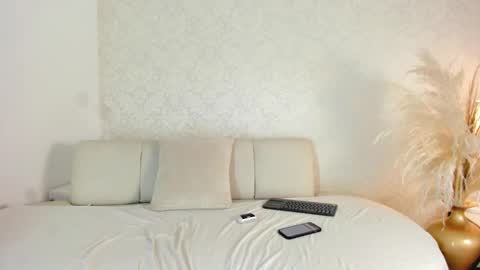 Snapshot of luna_noirxx chatting on February 2026 09:22:02 PM Luna online show from February 2026 09:22:02 PM