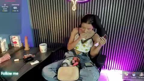 Snapshot of luna_roose1 chatting on April 2026 01:02:02 PM Luna Rosse online show from April 2026 01:02:02 PM