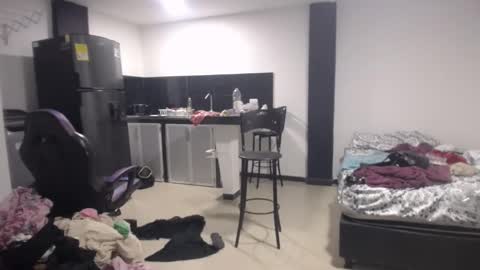 Snapshot of luna_rosita chatting on March 2025 03:45:02 PM Luna online show from March 2025 03:45:02 PM