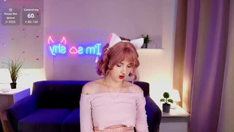 Luna online show from October 2025 02:18:02 PM