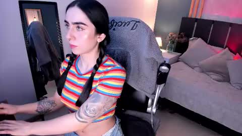 Snapshot of luna_tagliaferri chatting on July 2026 08:36:01 PM Luna online show from July 2026 08:36:01 PM