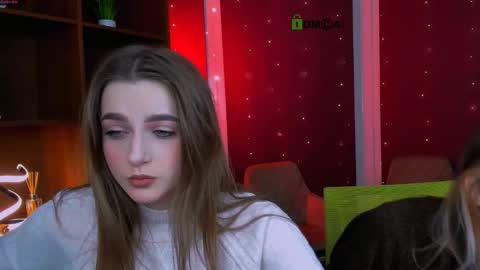 Luna online show from November 2025 05:45:02 AM