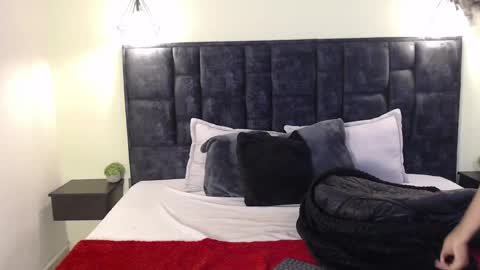 luna online show from April 2026 07:08:02 PM