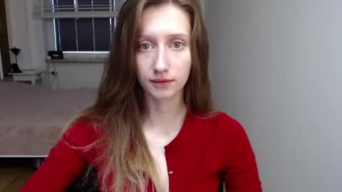 Snapshot of luna_xsensual chatting on May 2026 05:25:02 AM L U N A online show from May 2026 05:25:02 AM