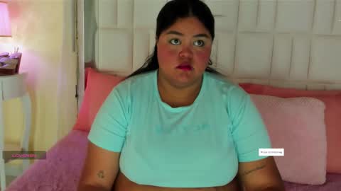 Snapshot of lunaablaze chatting on November 2025 12:38:01 PM lunaablaze online show from November 2025 12:38:01 PM