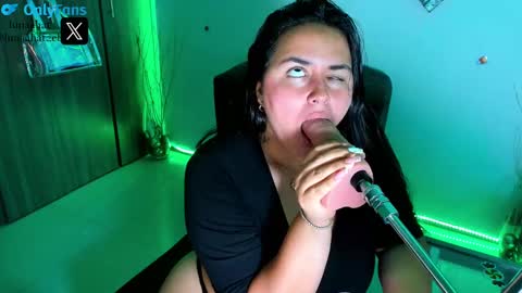 Luna Hatzel online show from December 2024 07:37:01 AM